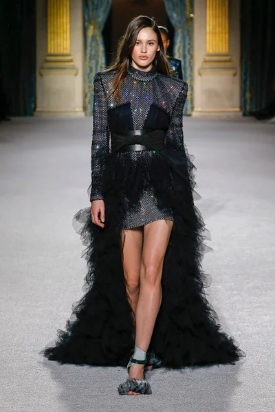 Look 80